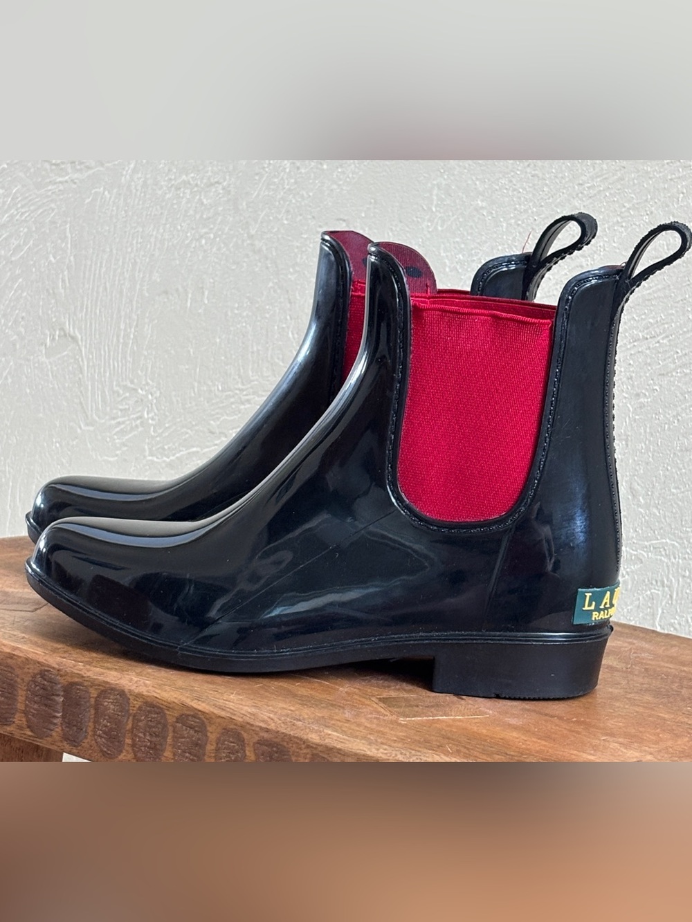 Ralph Lauren Glossy Black & Red Tally Rain Boots -size 6
